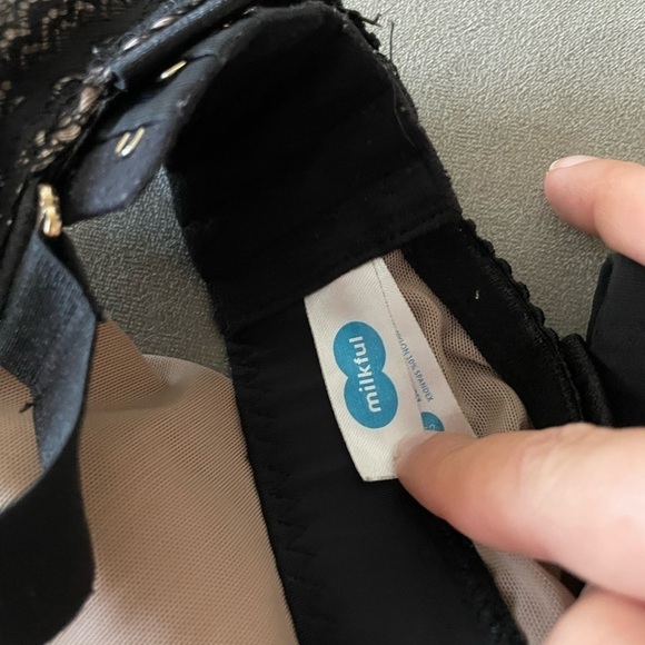 Dairy Fairy Milkful Ruby Handsfree Nursing Pumping Bra - Picture 5 of 8